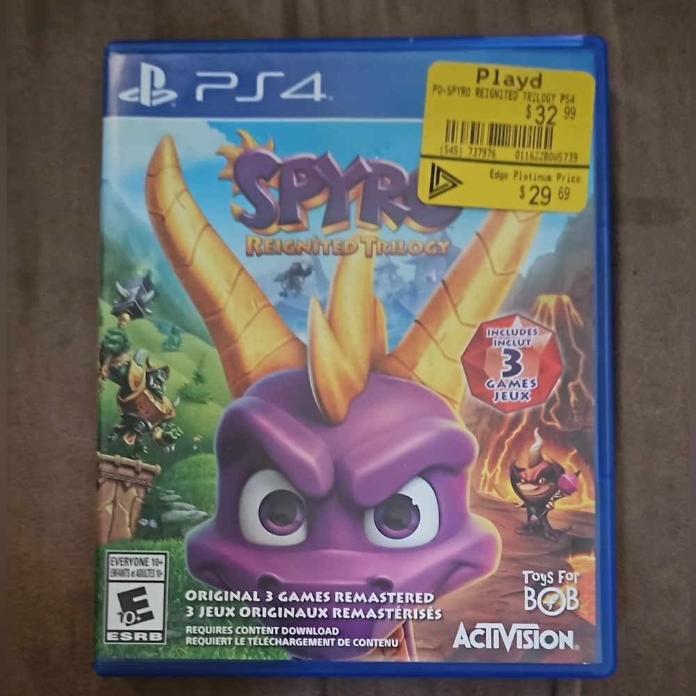 Sony PS4 Spyro Reignited Trilogy - Purple and Blue